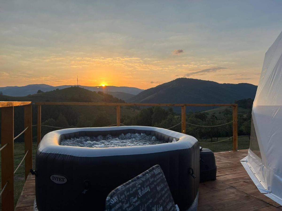 Tranquil Dome - Manta'S Retreat Glamping Cornereva酒店 外观 照片