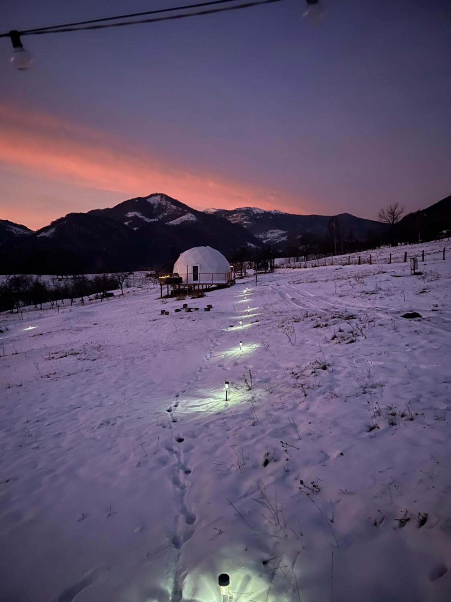 Tranquil Dome - Manta'S Retreat Glamping Cornereva酒店 外观 照片